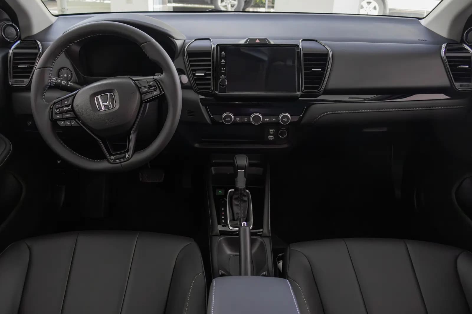 Honda City - foto 2